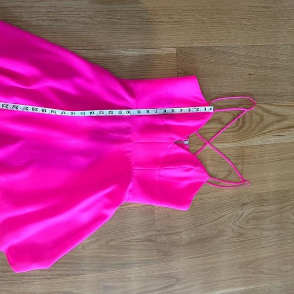 NBD x Naven Twins Summer Breaking Fit & Flare Mini Dress | M | Hot / Rose Pink - Picture 16 of 16